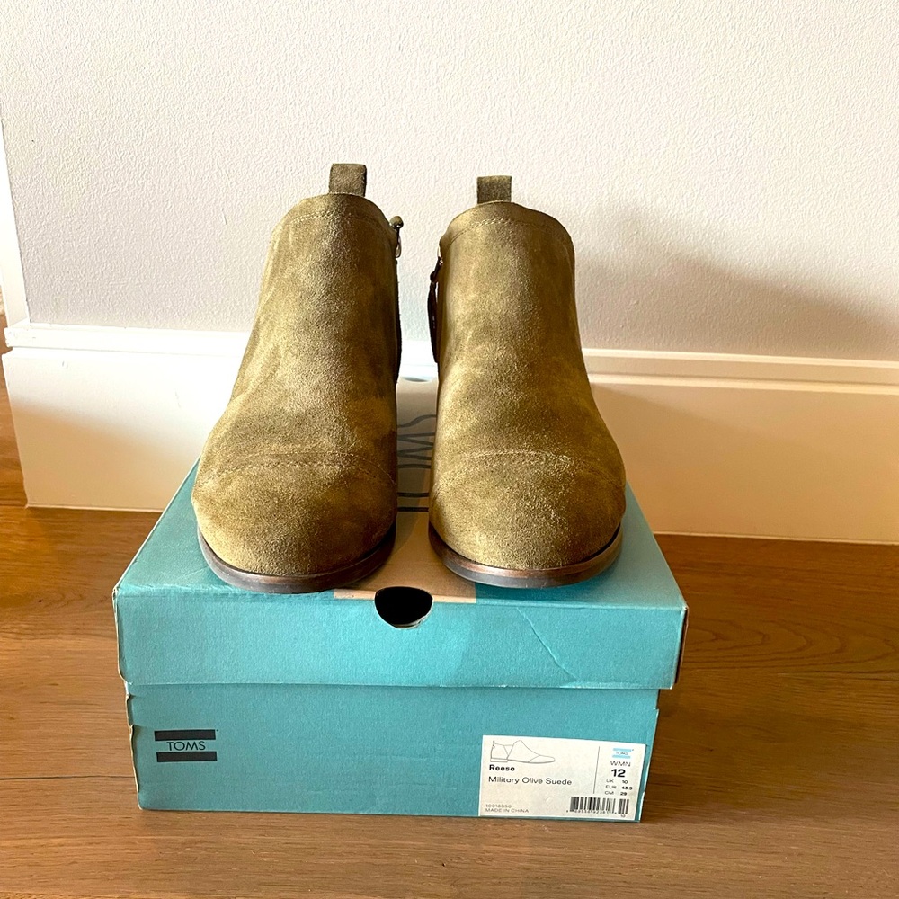 Toms Reese Bootie - Military Olive Suede - Size 12